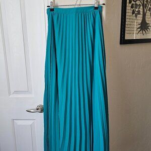 Forever 21 maxi skirt